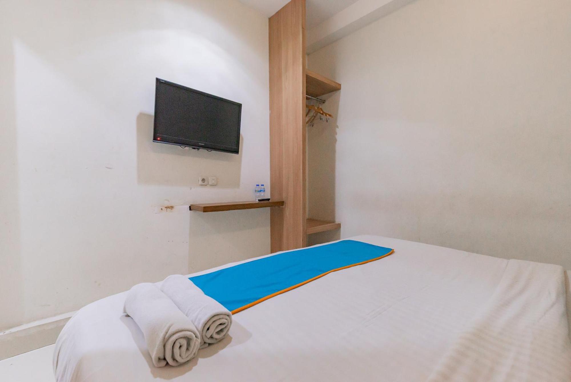 Sans Hotel Diemdi Kiaracondoong Bandung Eksteriør bilde